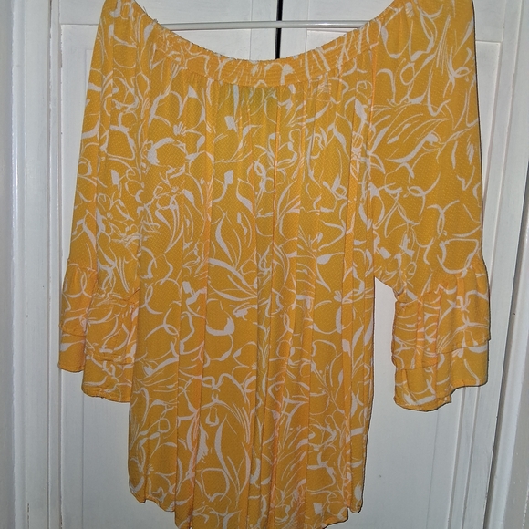 Rafaella Yellow Floral Blouse - Picture 2 of 5